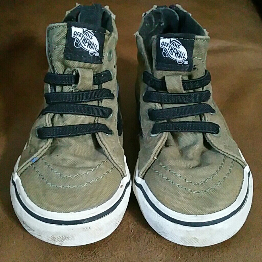 Vans Army Green + Black Toddler Shoes. Size 6.0